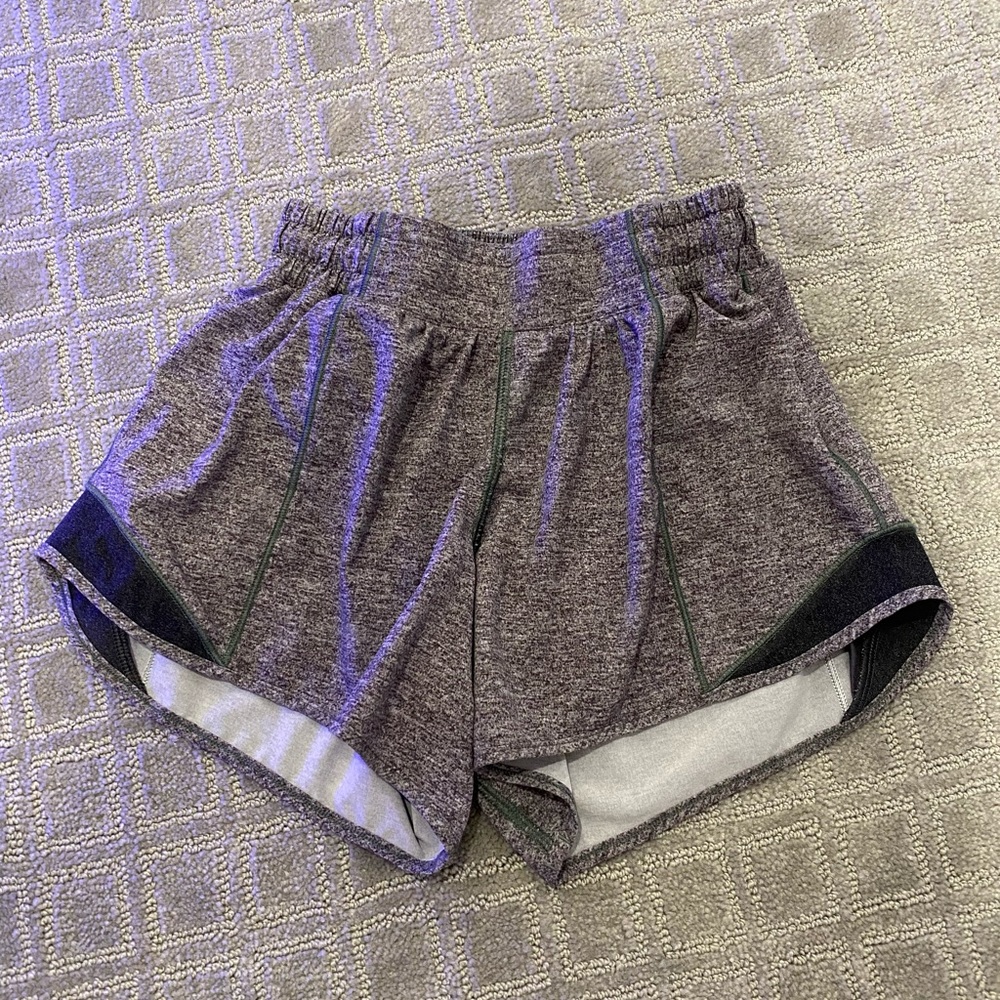 Lululemon Hotta Hot Short 2"